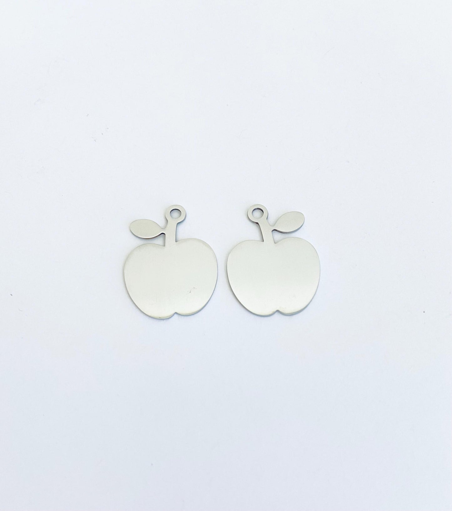 Stainless Steel Apple Blank Tag with Polished Finish • Engravable Apple Pendant for Jewelry Making, Keychains & Personalized Gifts