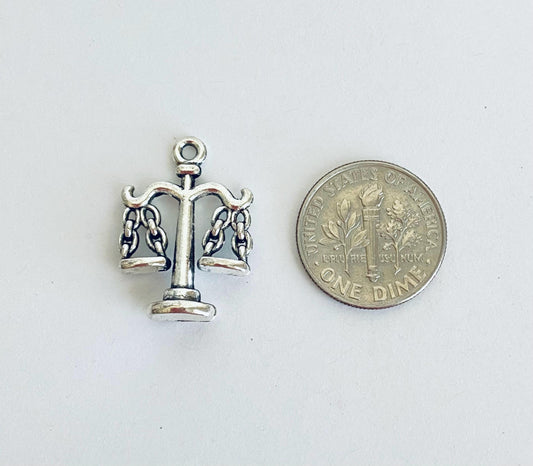 Base Metal Scale Charm