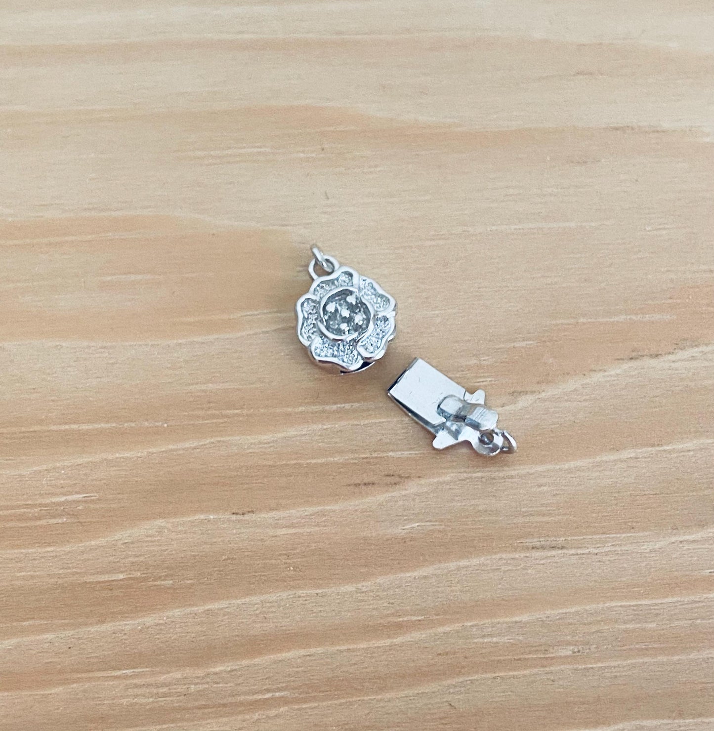 925 Sterling Silver Flower Clasp