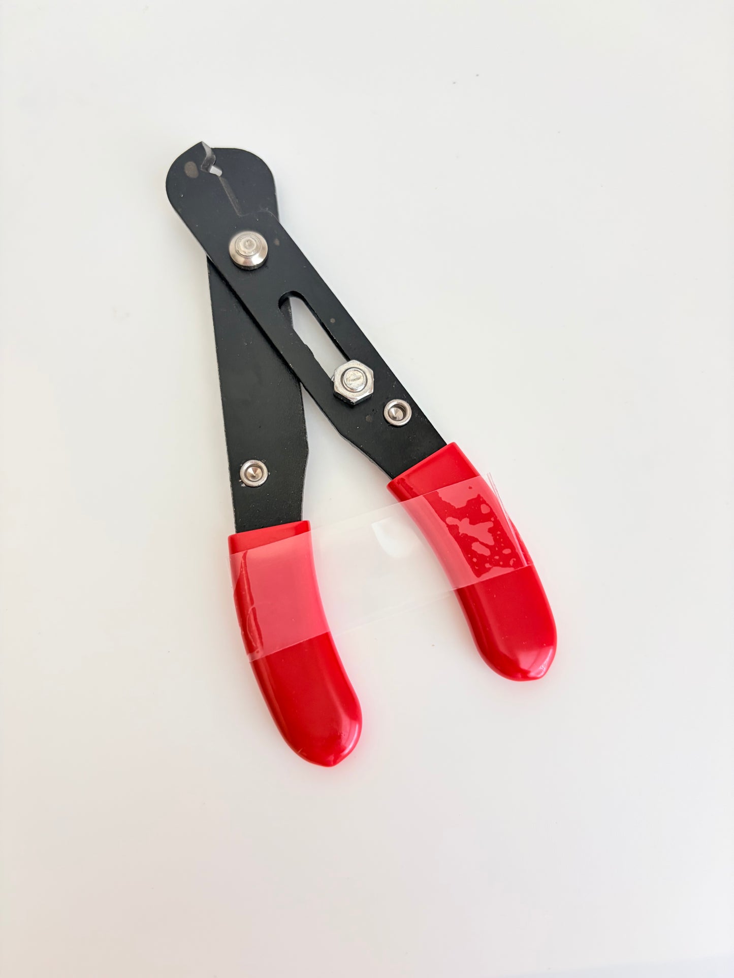 Jewelry Pliers • Tool for Non-Soldered Chain