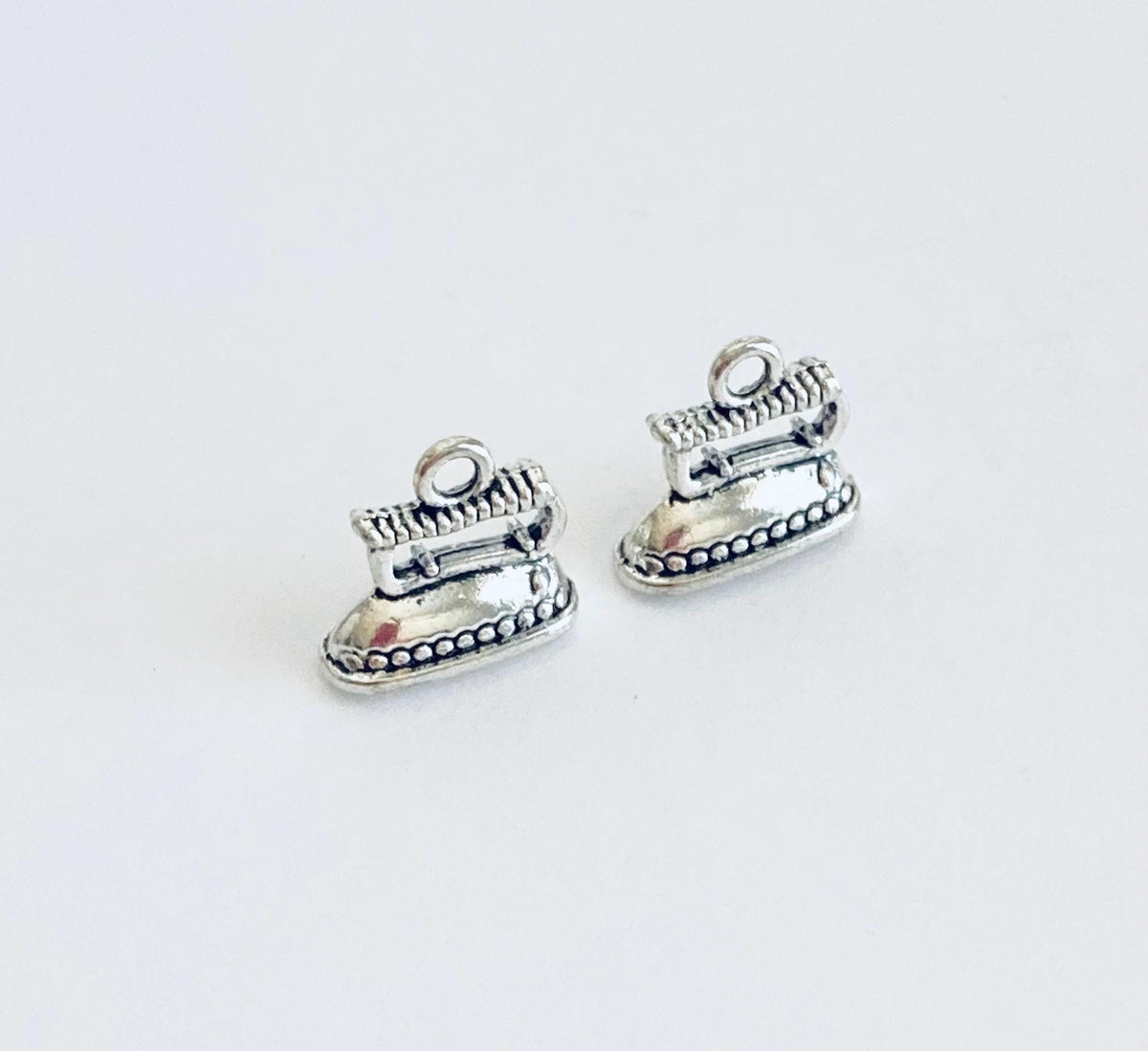 Small Steam Iron Charm