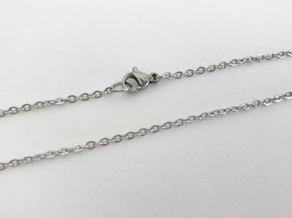 Minimalist Stainless Steel Flat Cable Chain Necklace