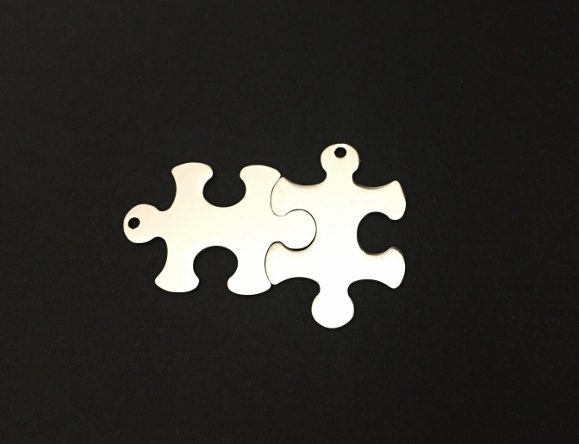 Stainless Steel Puzzle Pendant Blank (23x33mm) – Custom Engravable Jewelry & Craft Supplies