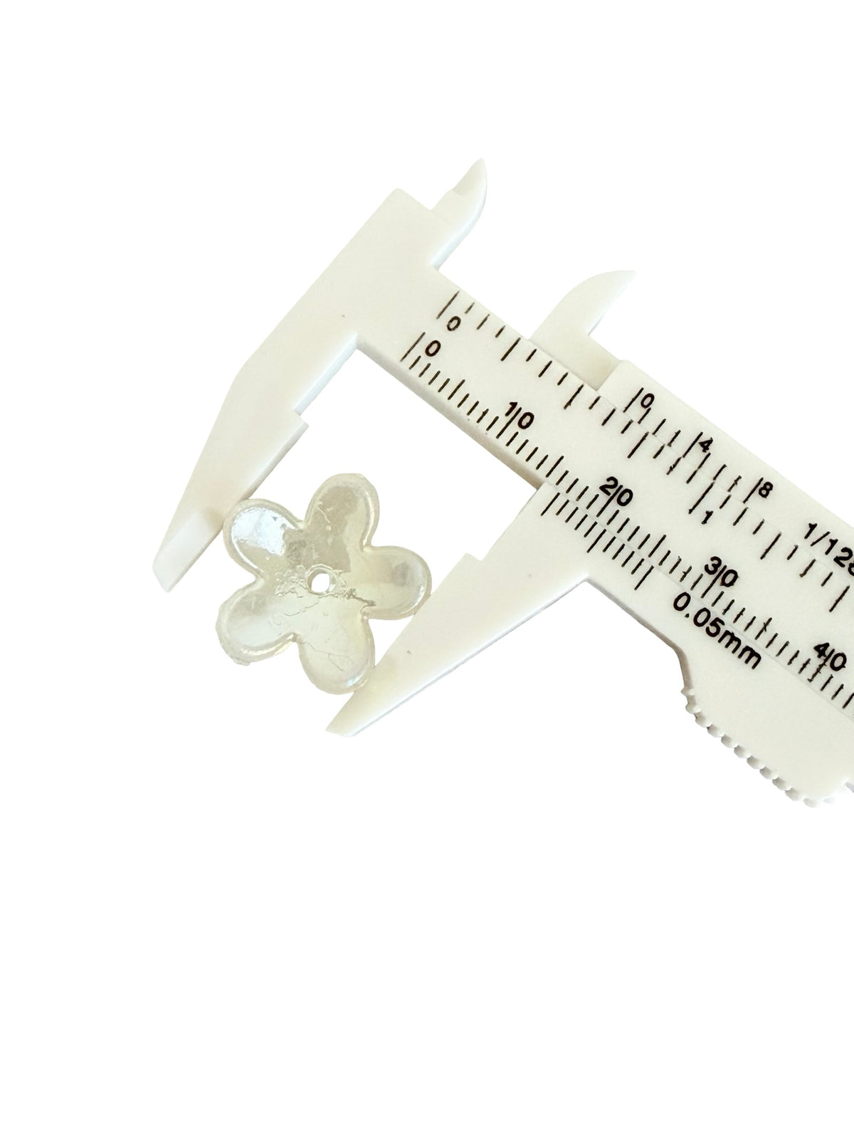 16mm 5-Petal Acrylic Flower Beads • Random Mix Color Flower Petal Beads for Jewelry Making & Crafts