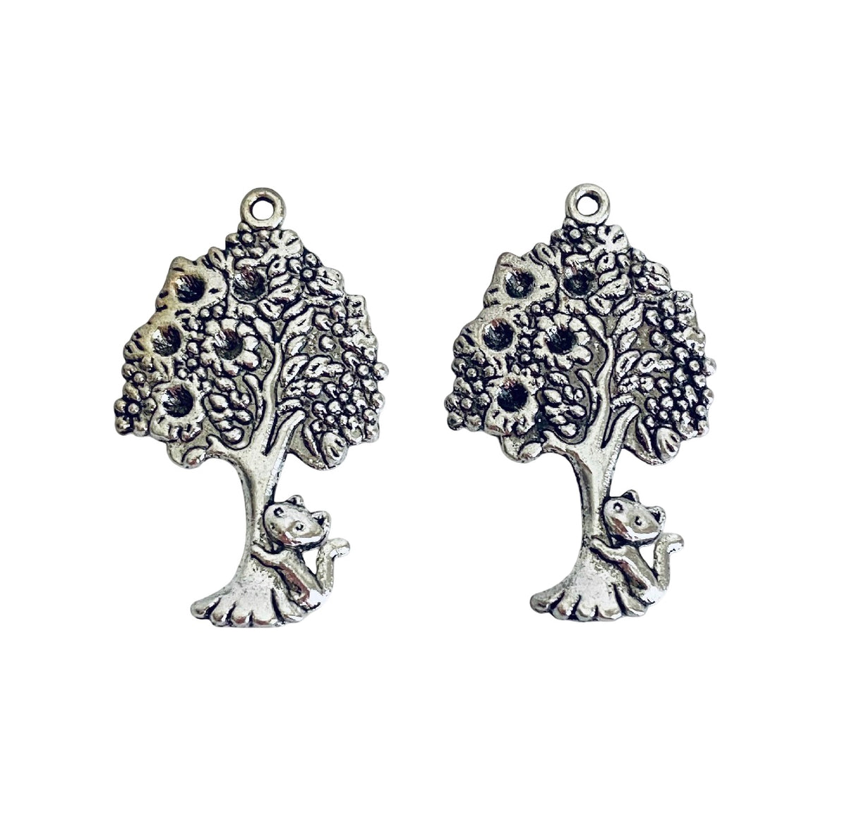 Base Metal Large Tree with Cat Charm