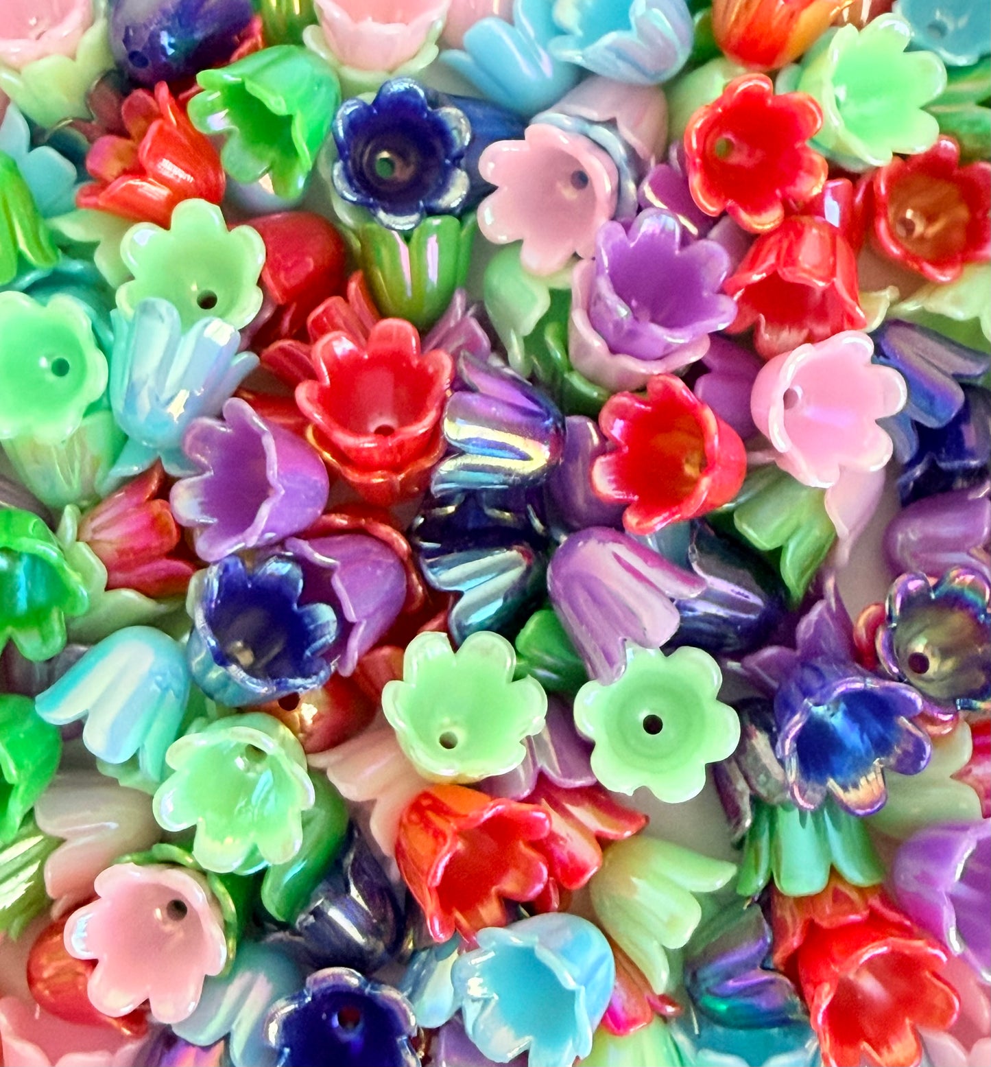 Acrylic Tulip Flower Beads • Pearl White, Transparent AB or Solid AB Colors, Floral Beads for Jewelry Making