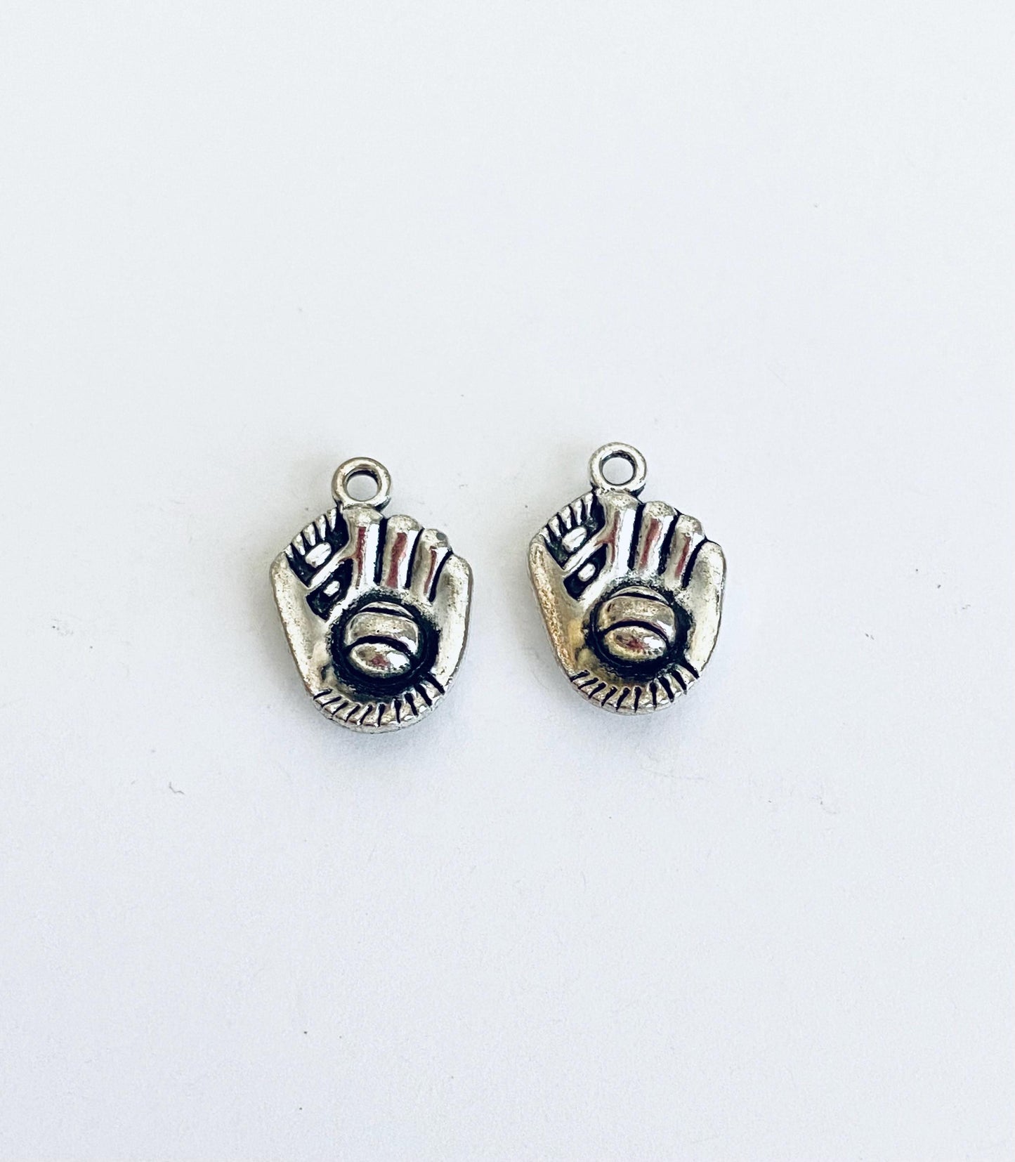Base Metal Baseball Mitt Charm
