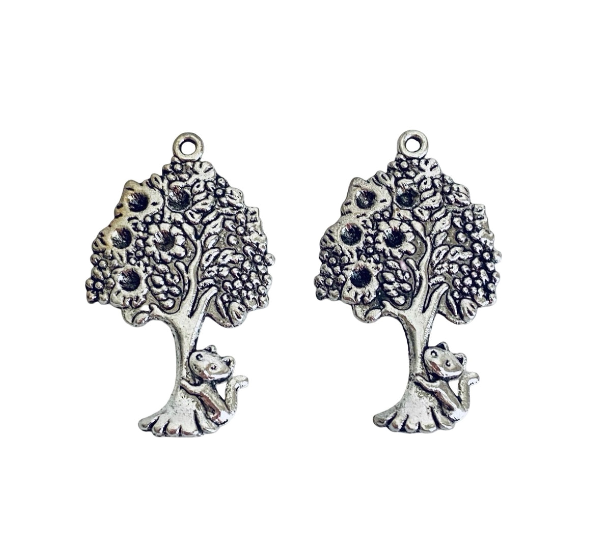 Base Metal Large Tree with Cat Charm