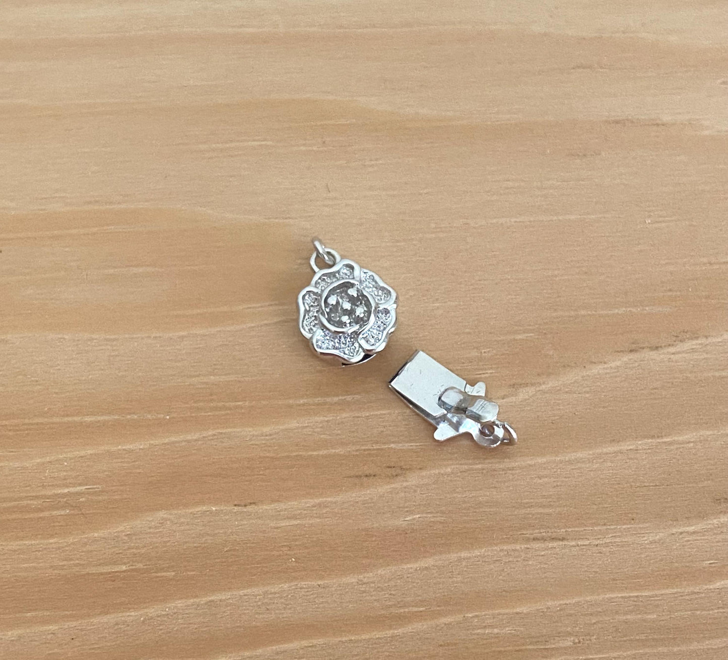 925 Sterling Silver Flower Clasp