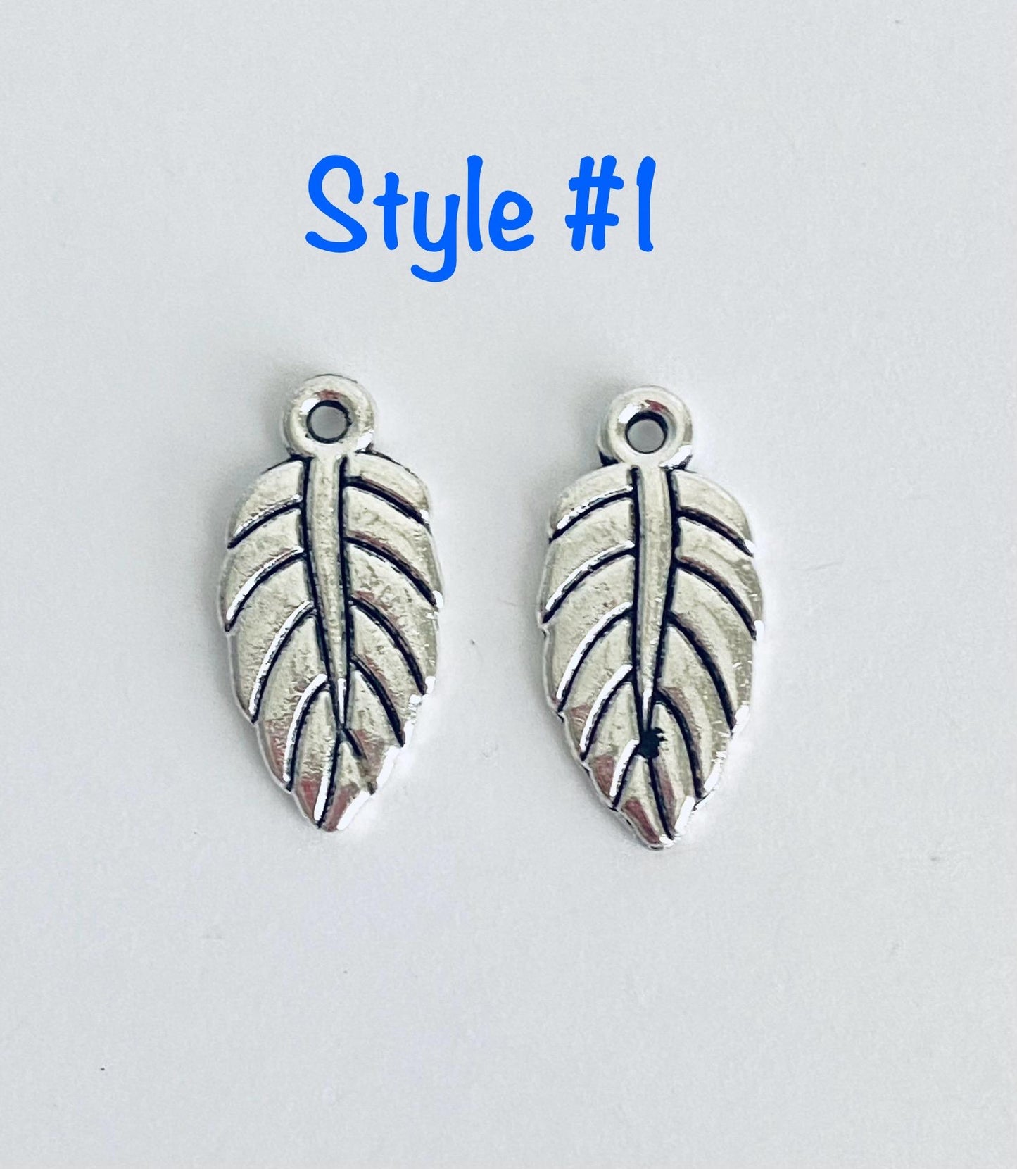 Small Leaf Charm