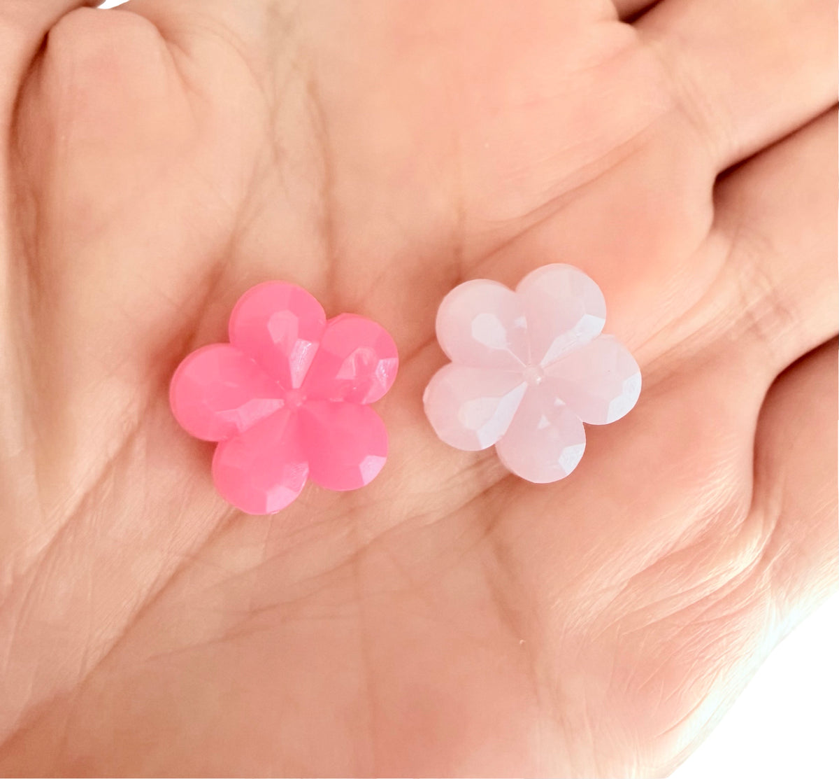 14mm Acrylic 5-Petal Flower Beads • Faceted Petal • Random Mix of Translucent Pastel Colors