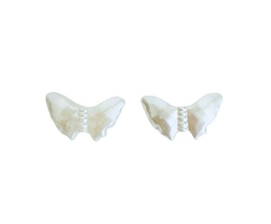 Small Faceted Faux Pearl Puffy Butterfly Beads • 16mm x 9mm