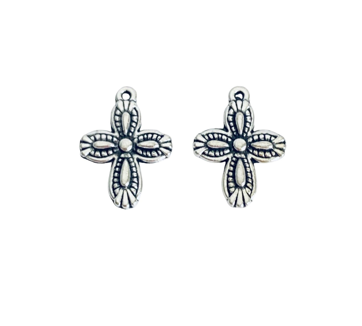 Base Metal Vintage Style Cross Charm