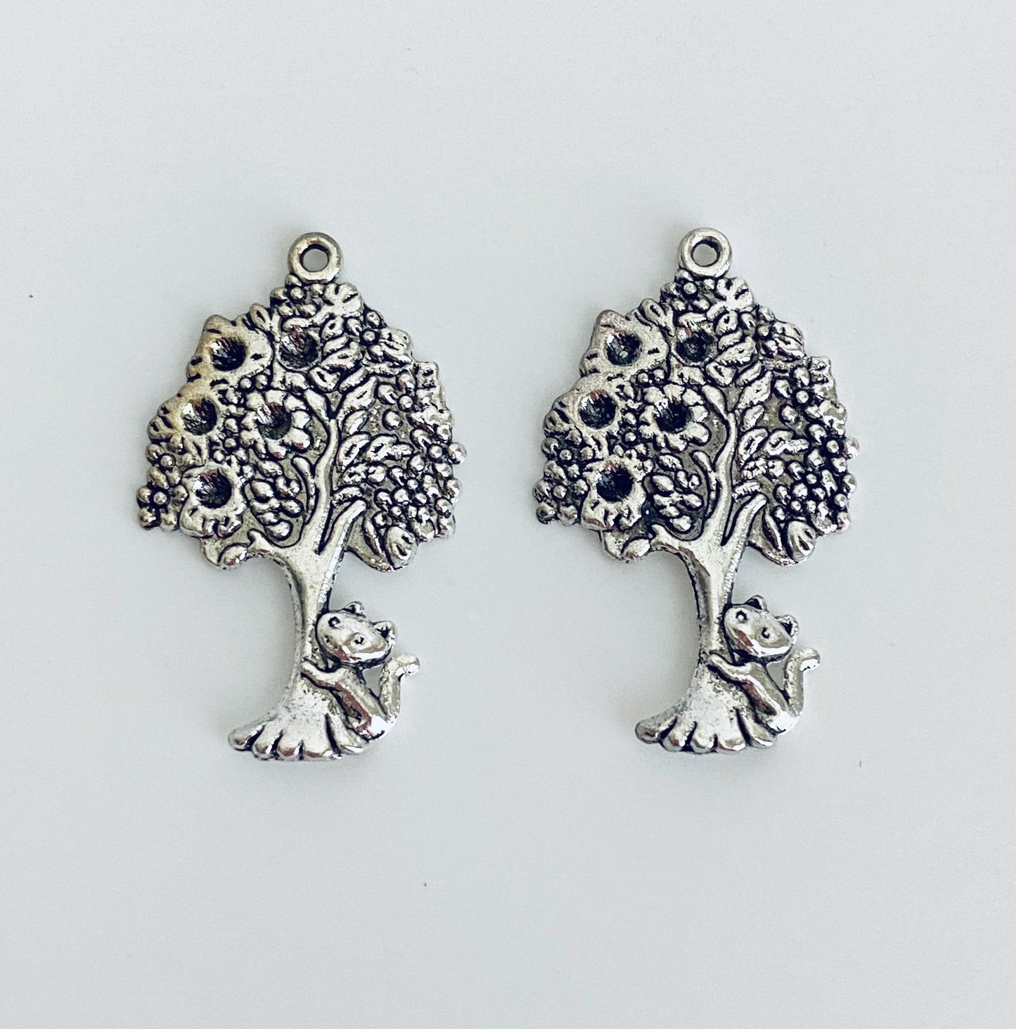 LARGE Tree with Cat Charm