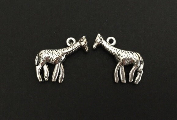 Giraffe Charm