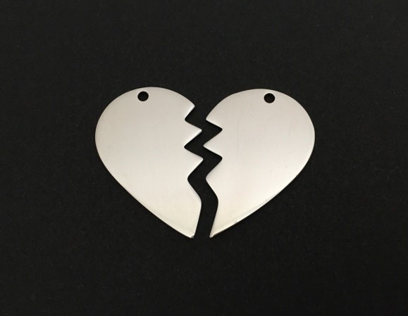 Engravable Stainless Steel Broken Heart Blank (32mm x 26mm)