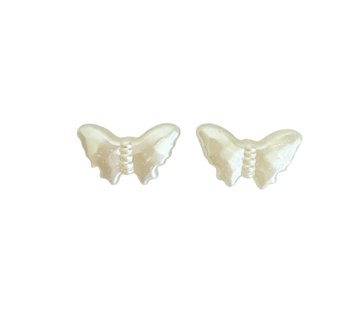 Small Faceted Faux Pearl Puffy Butterfly Beads • 16mm x 9mm