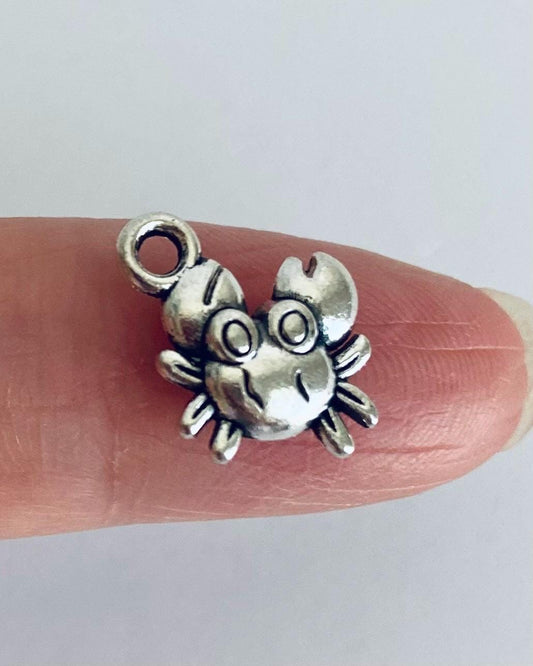 Tiny 3D Crab Charm