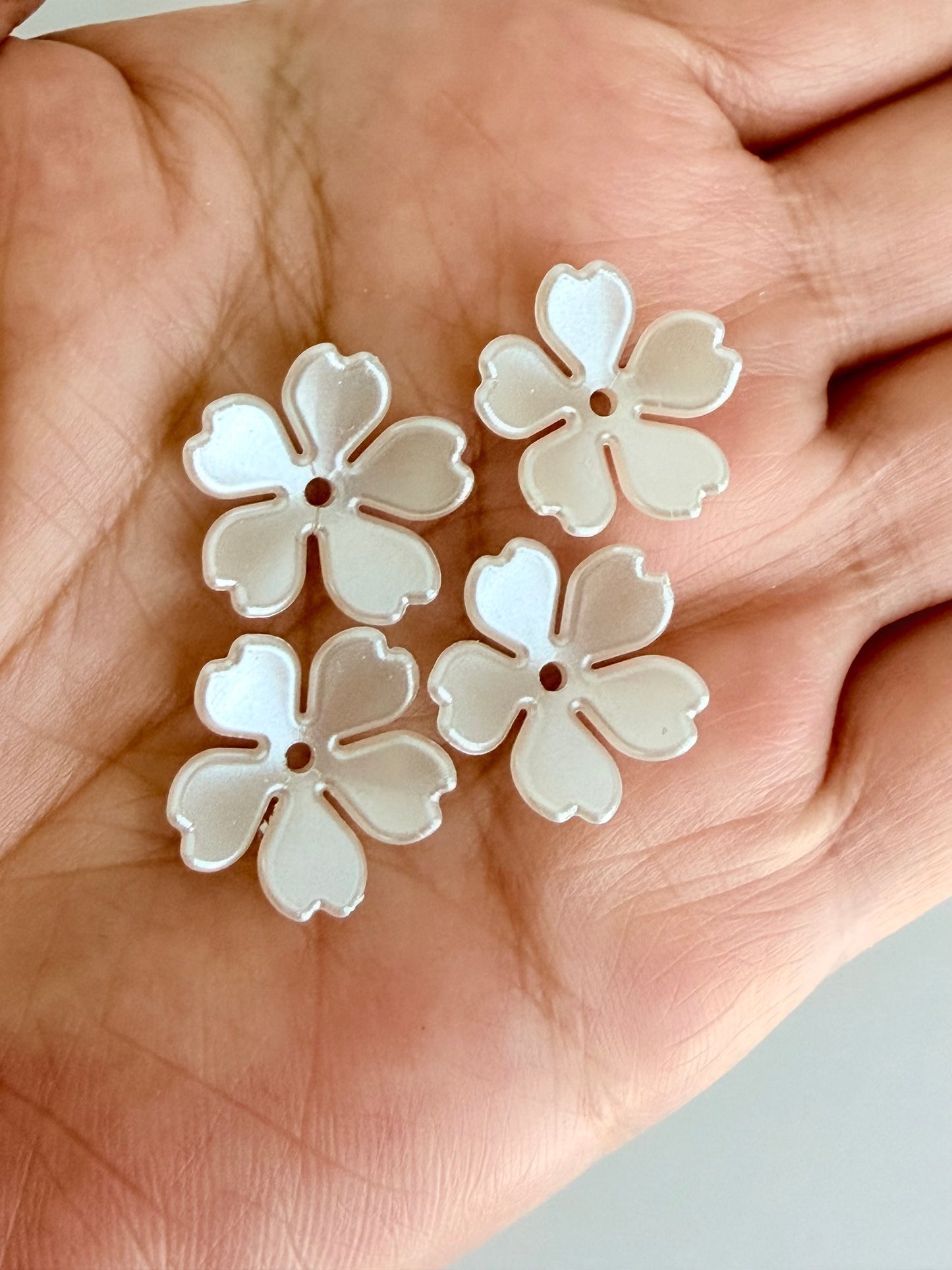 15mm Cherry Blossom Acrylic Flower Beads
