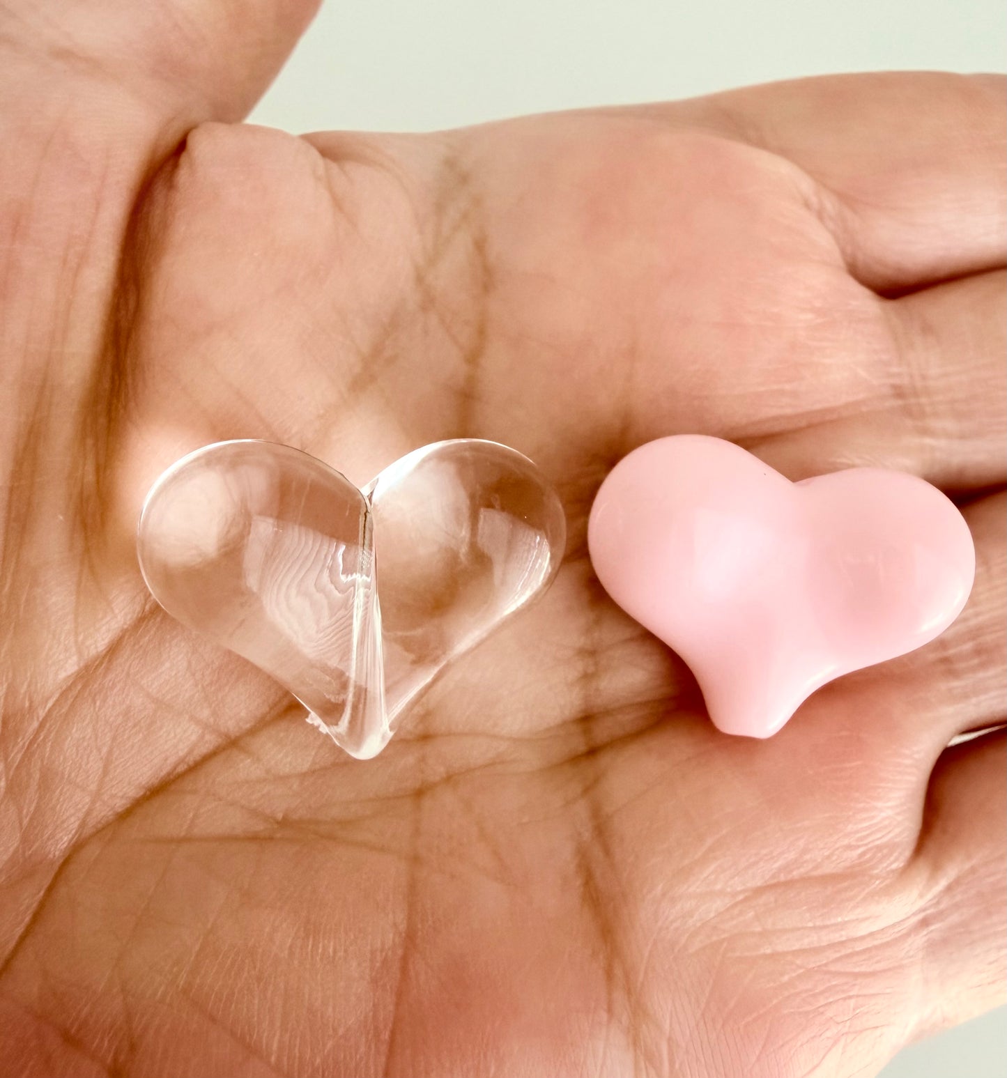 21mm Acrylic Puffy Heart Bead