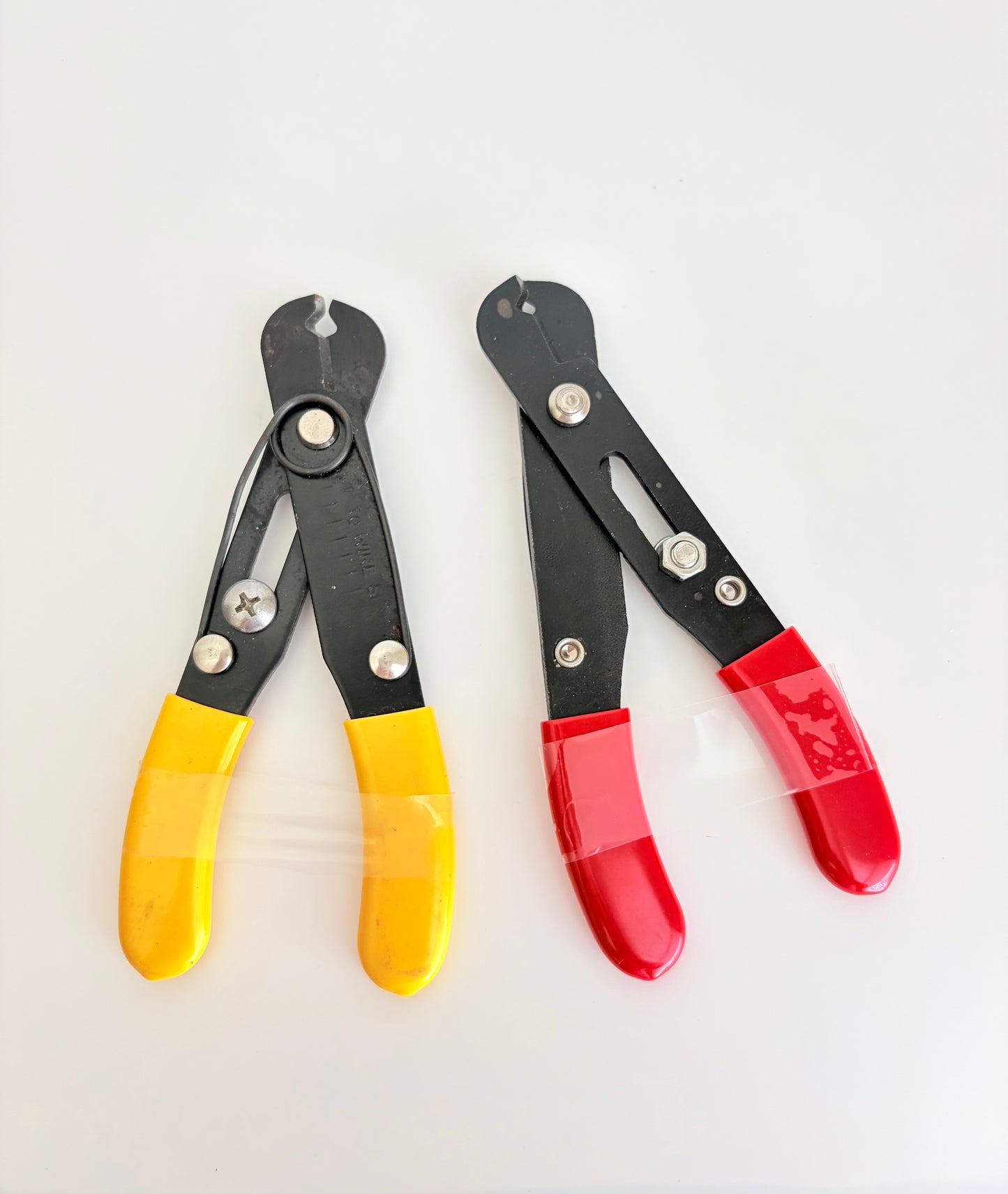 Jewelry Pliers • Tool for Non-Soldered Chain