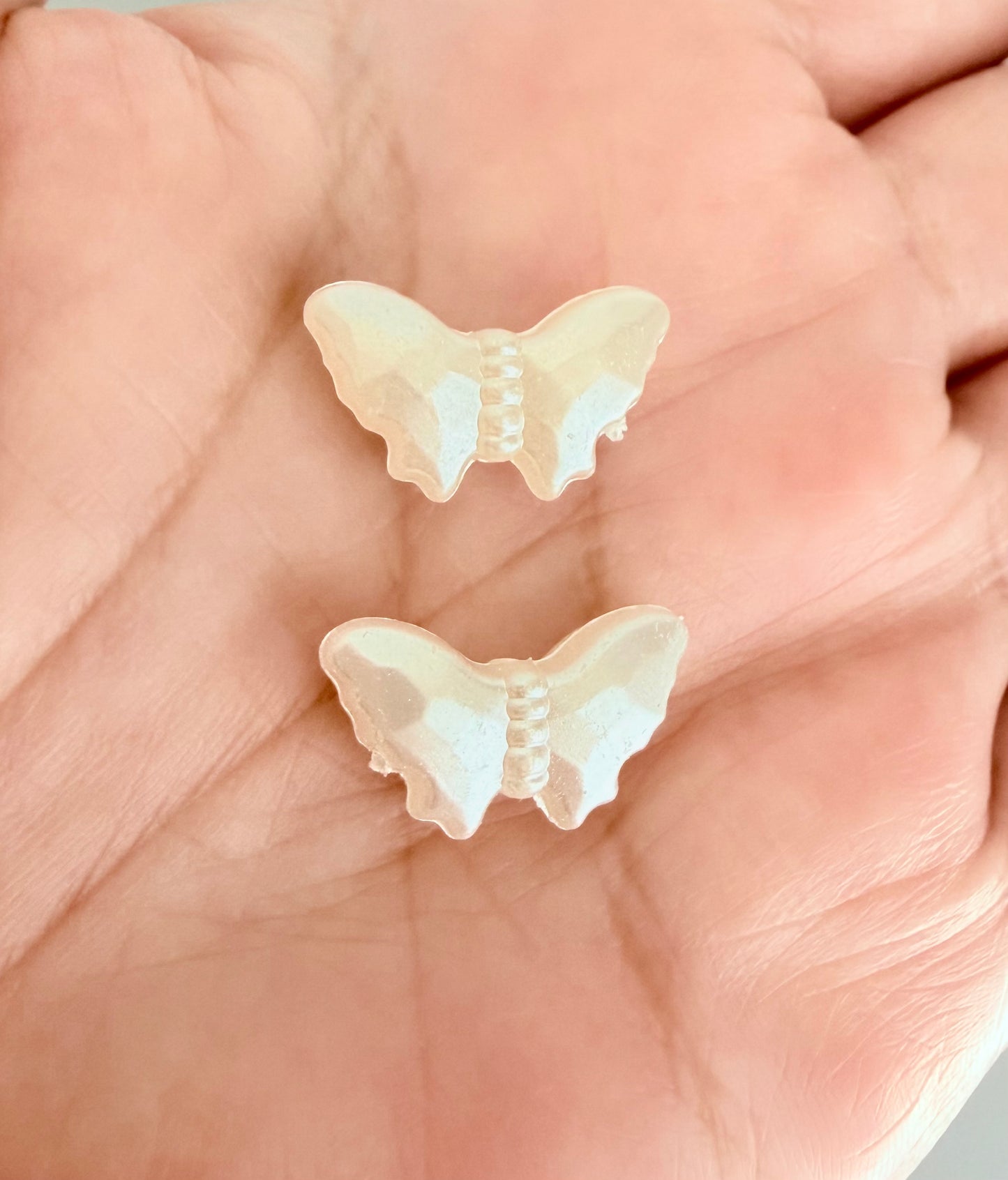 Small Faceted Faux Pearl Puffy Butterfly Beads • 16mm x 9mm