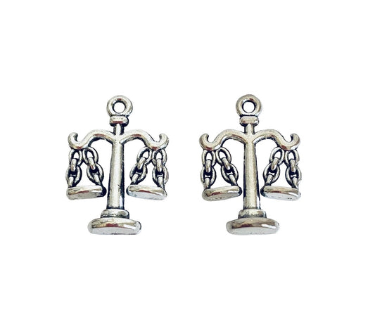 Base Metal Scale Charm