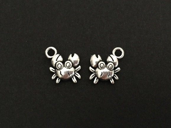 Tiny 3D Crab Charm