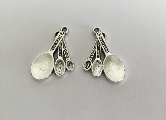 Base Metal Large Baking Spoon Charm