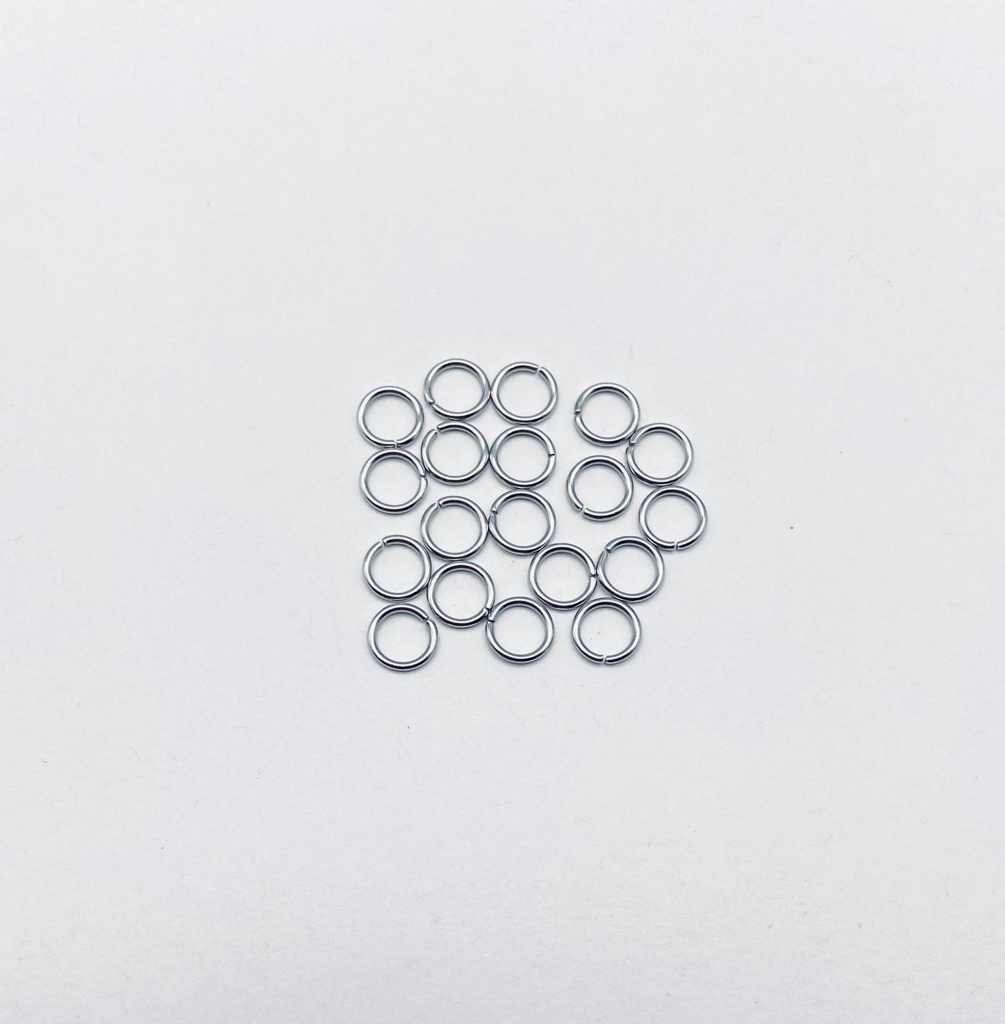 Thin Stainless Steel Jump Rings (6mm)