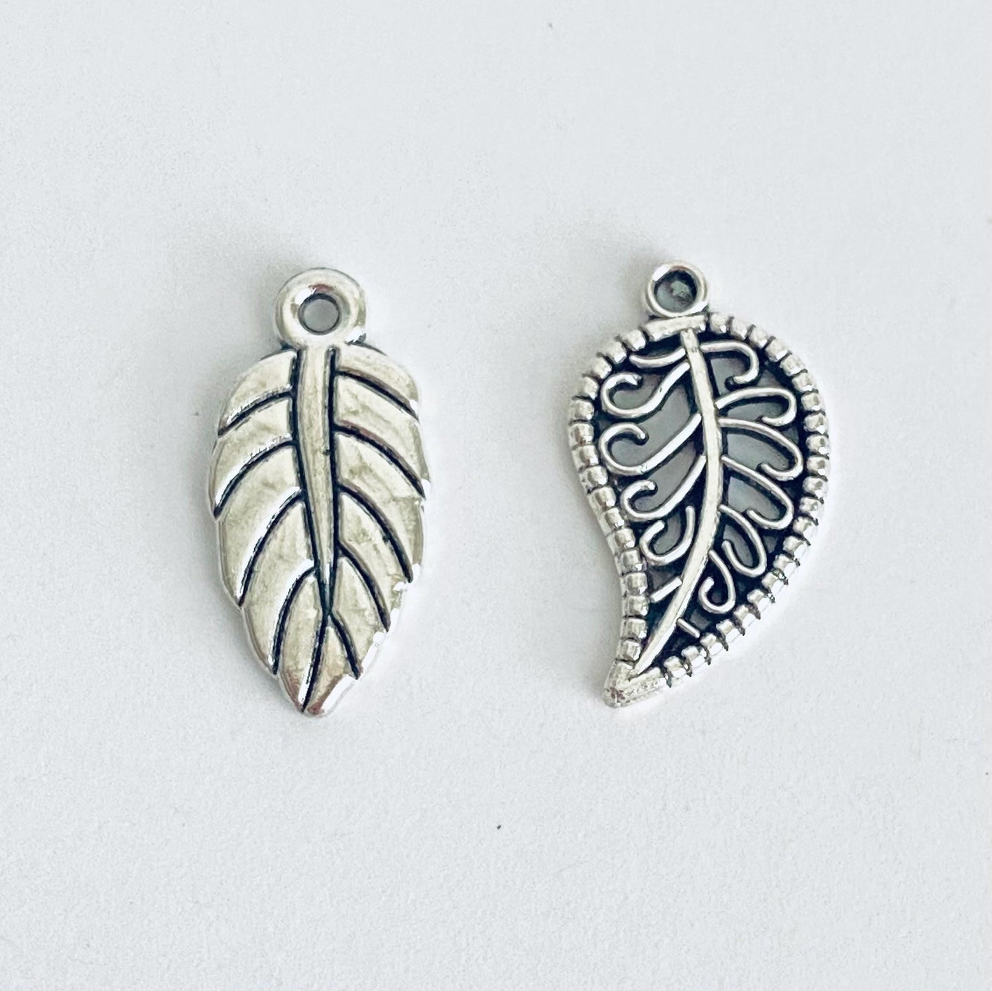 Small Leaf Charm