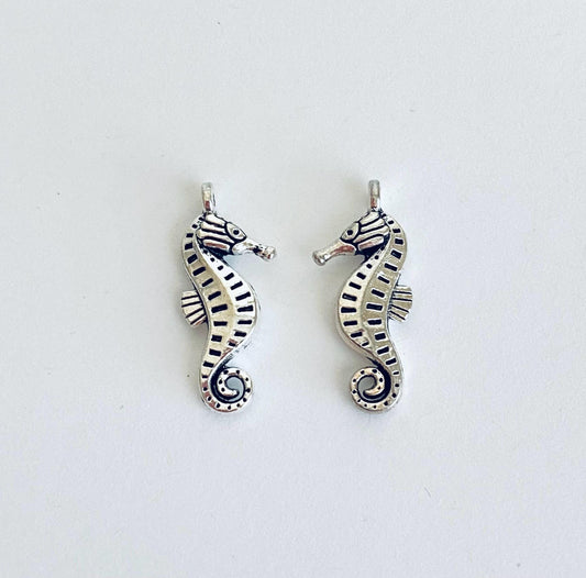 Base Metal Seahorse Charm