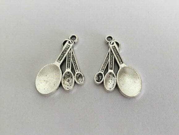 Base Metal Large Baking Spoon Charm